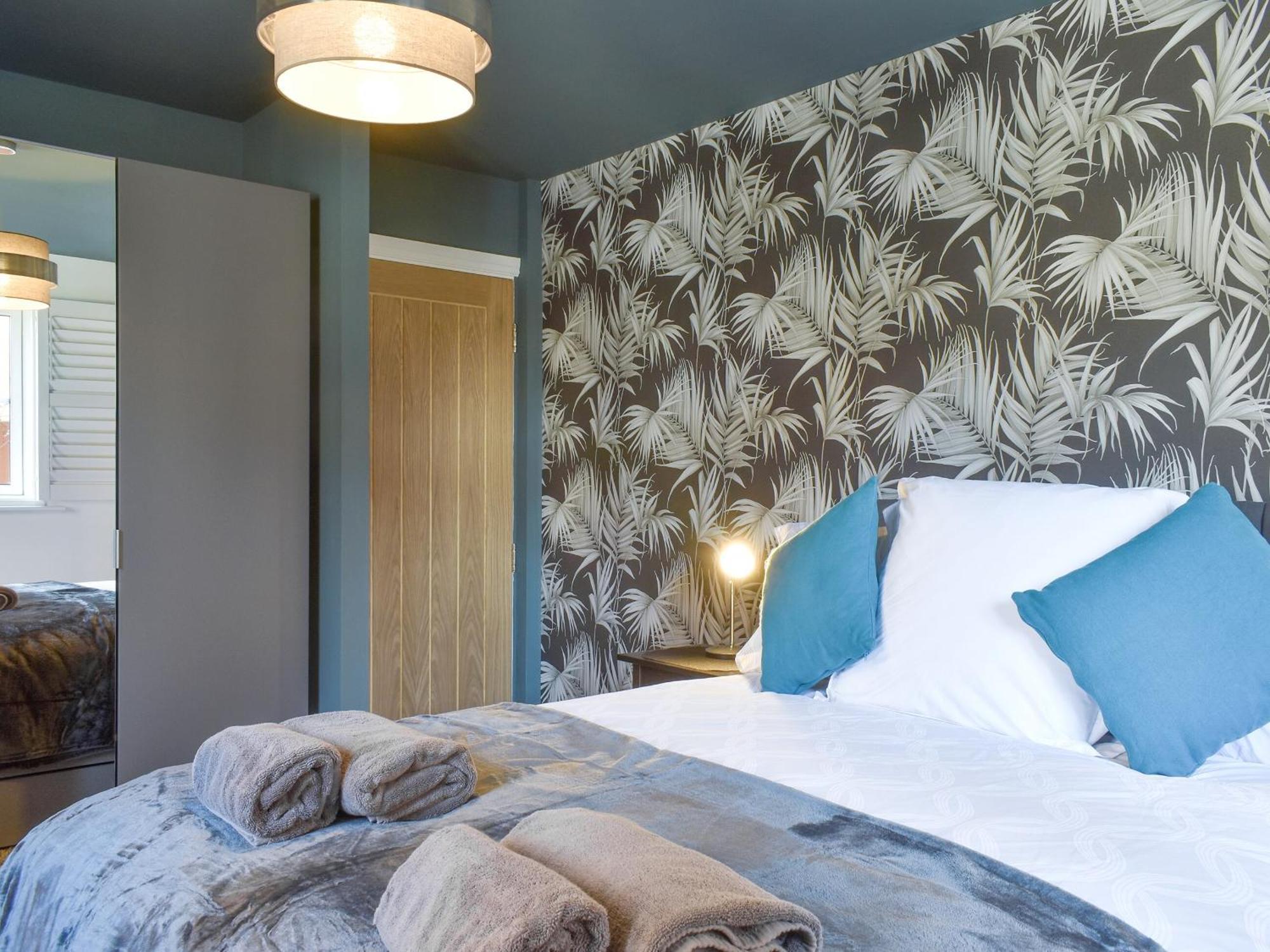 Snugg Villa Whitby Bagian luar foto