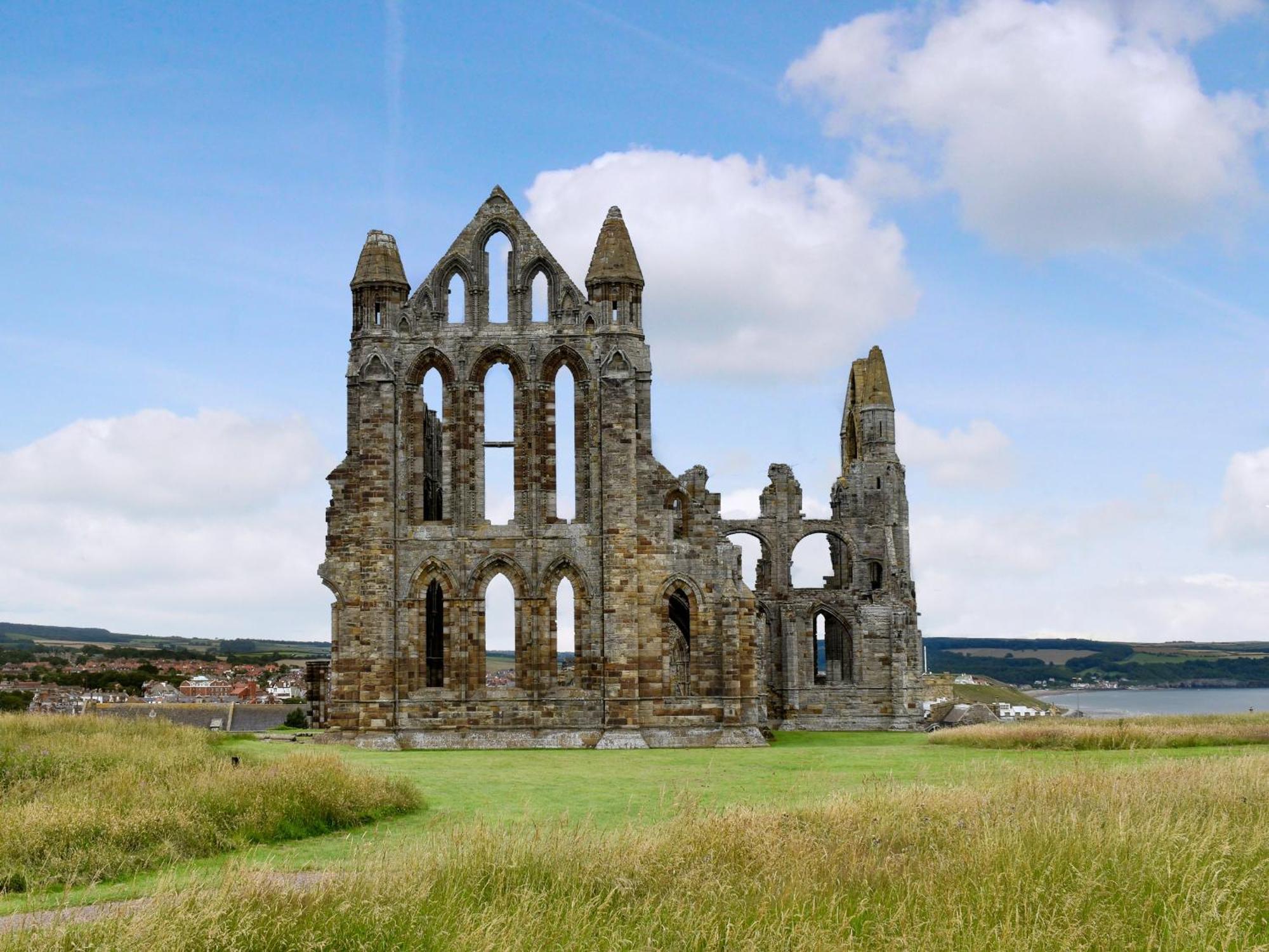 Snugg Villa Whitby Bagian luar foto
